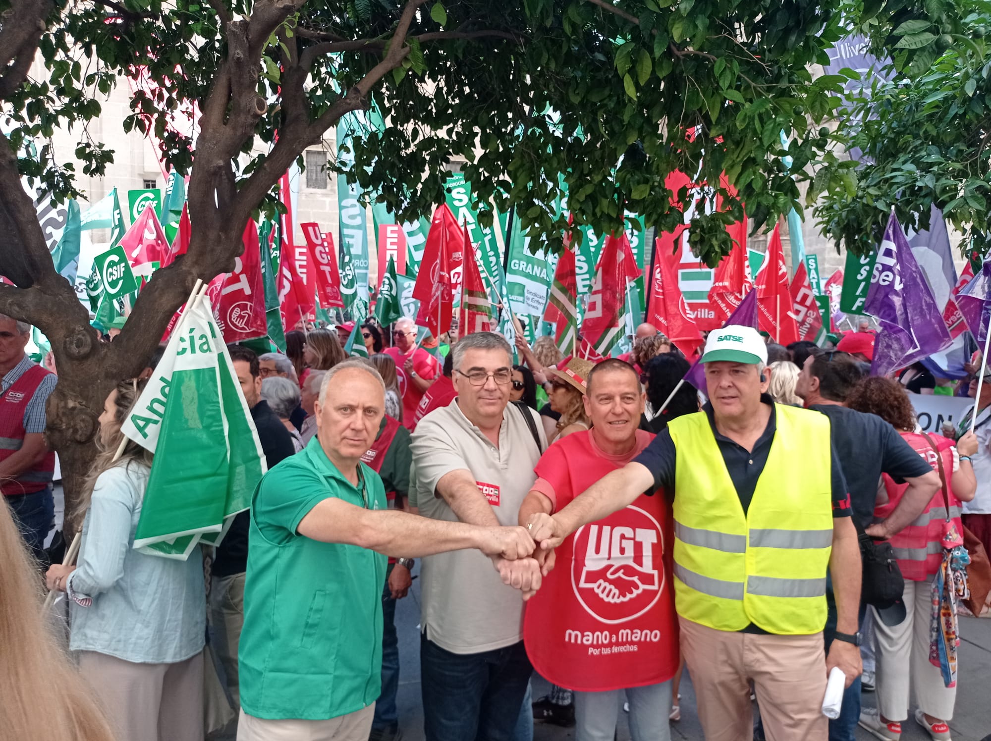 Protesta sindical ante los servicios centrales del SAS