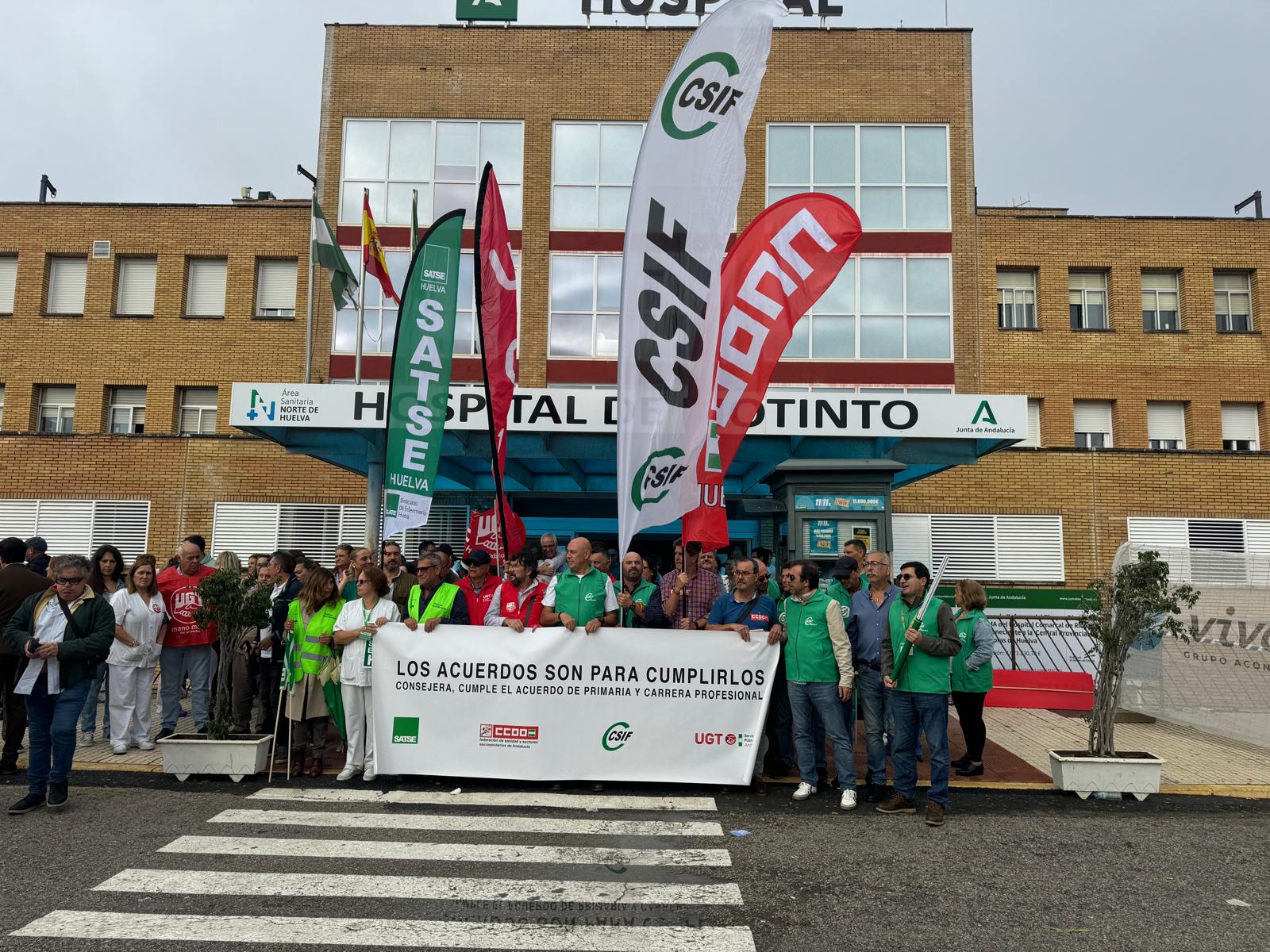 Concentración en Hospital de Río Tinto (Huelva)