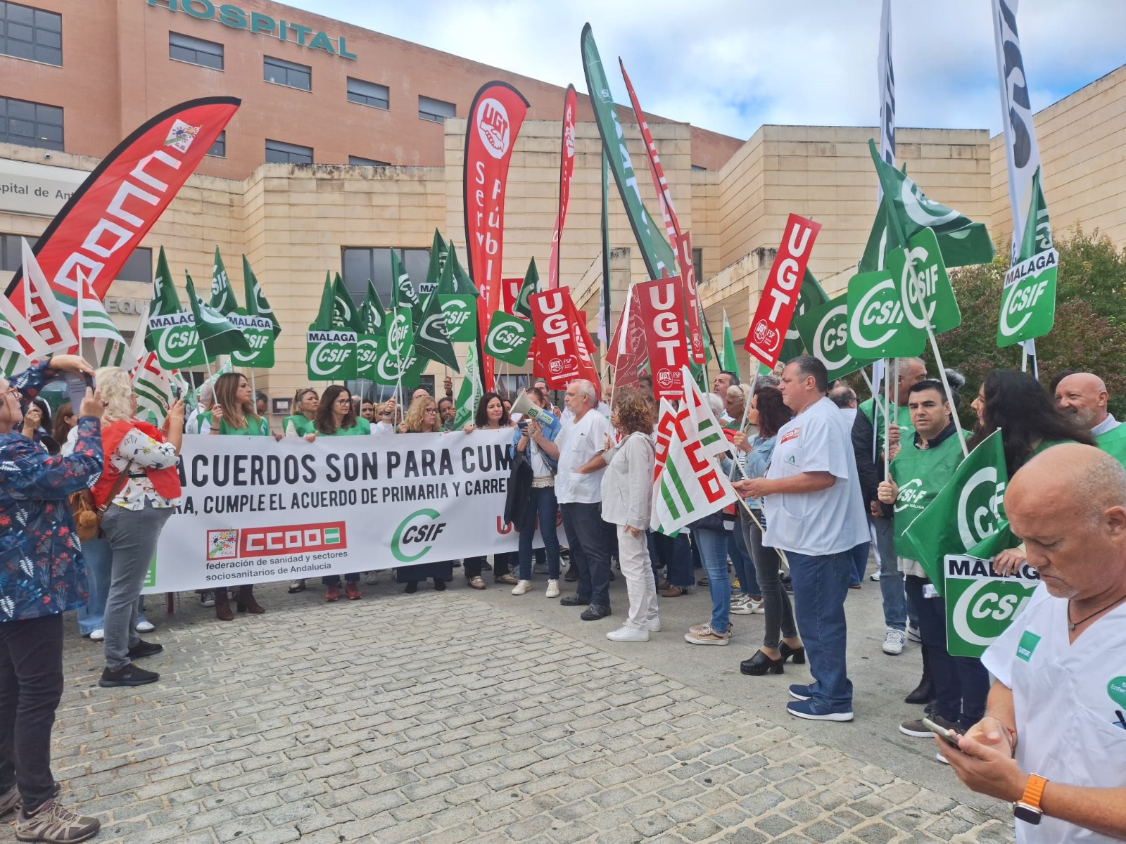 Concentración en Hospital de Antequera (Málaga)