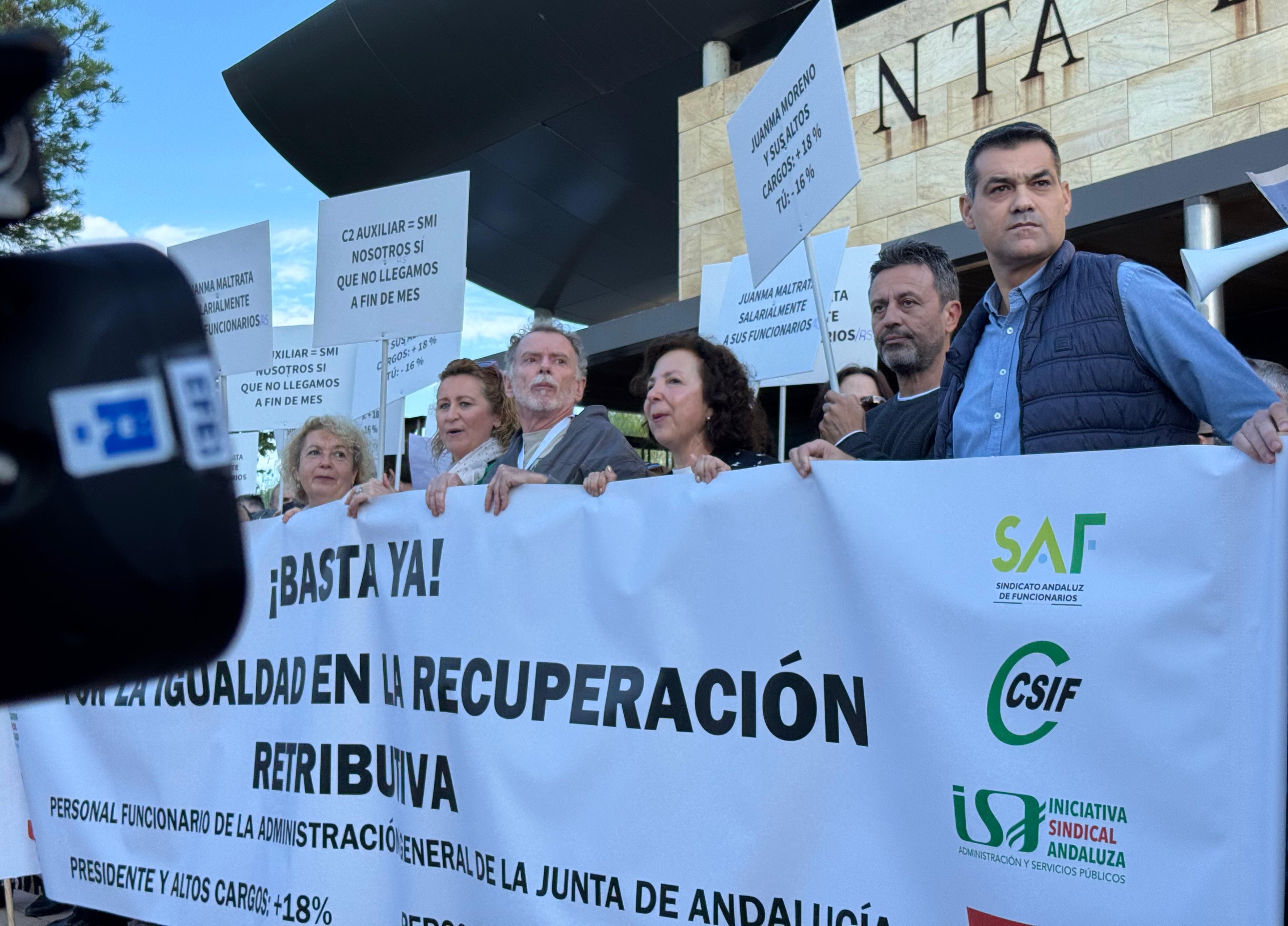 Concentración del sector de AGJA de CSIF en Sevilla