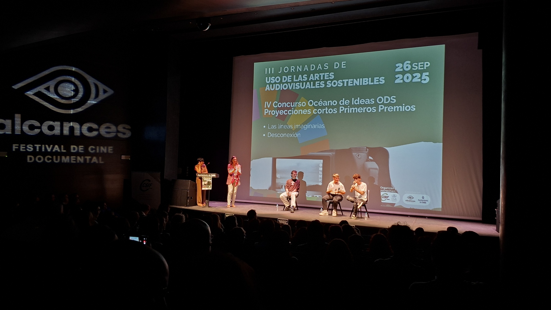 Charla con participantes