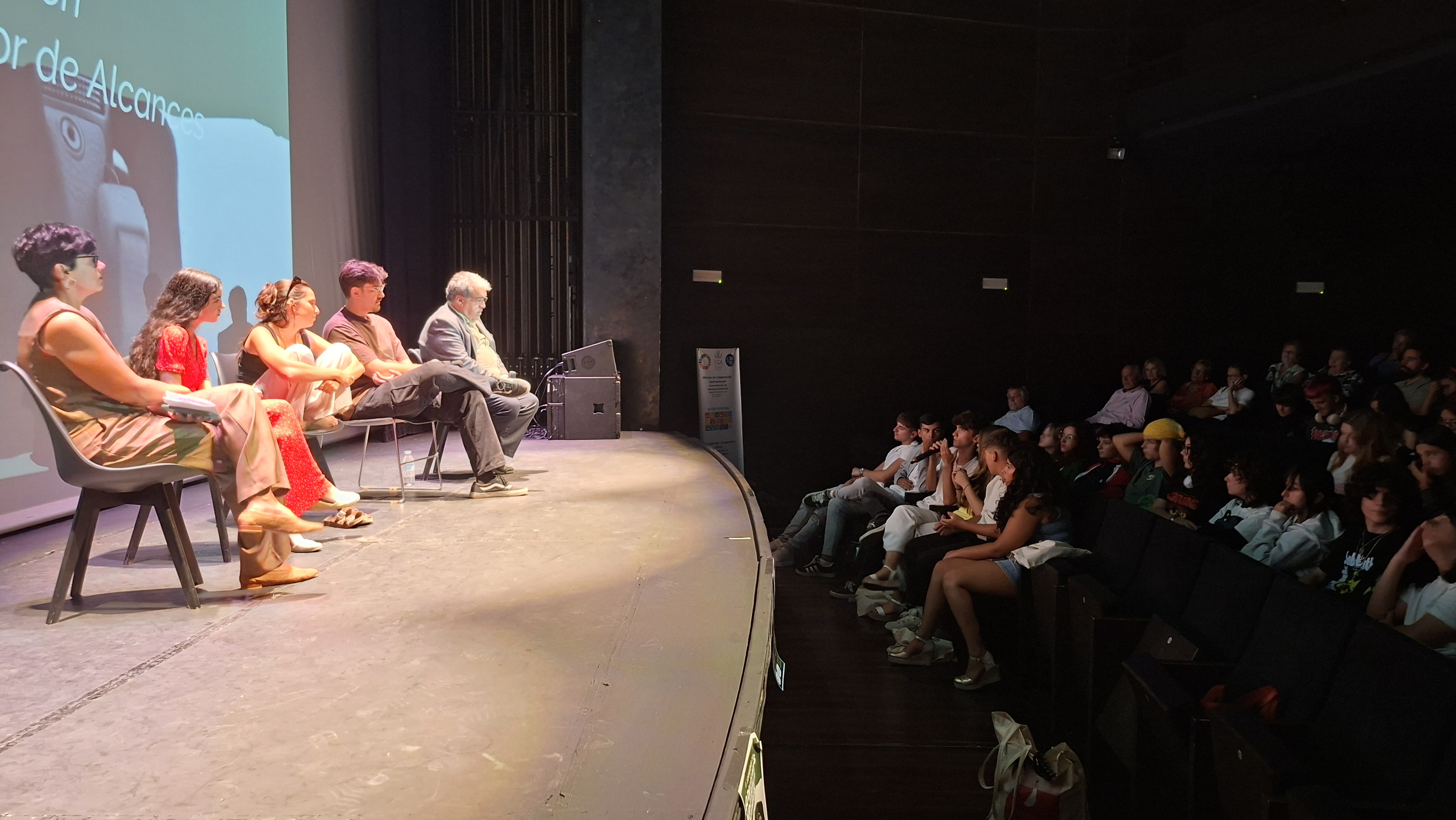 Mesa redonda: Como si con la comida...