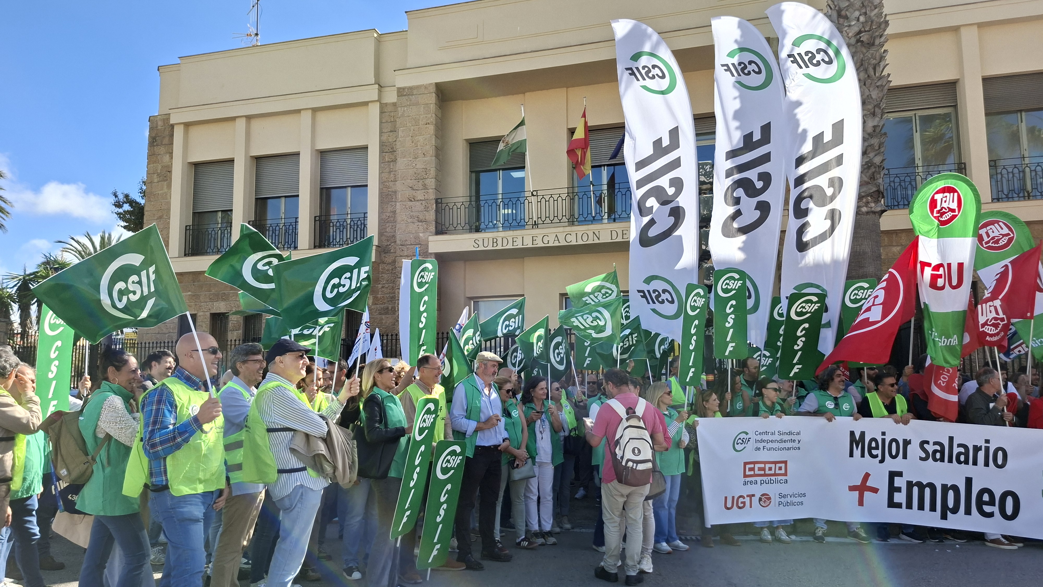 Concentración empleados públicos Cádiz 30oct25 Concentración empleados públicos Cádiz 30oct25