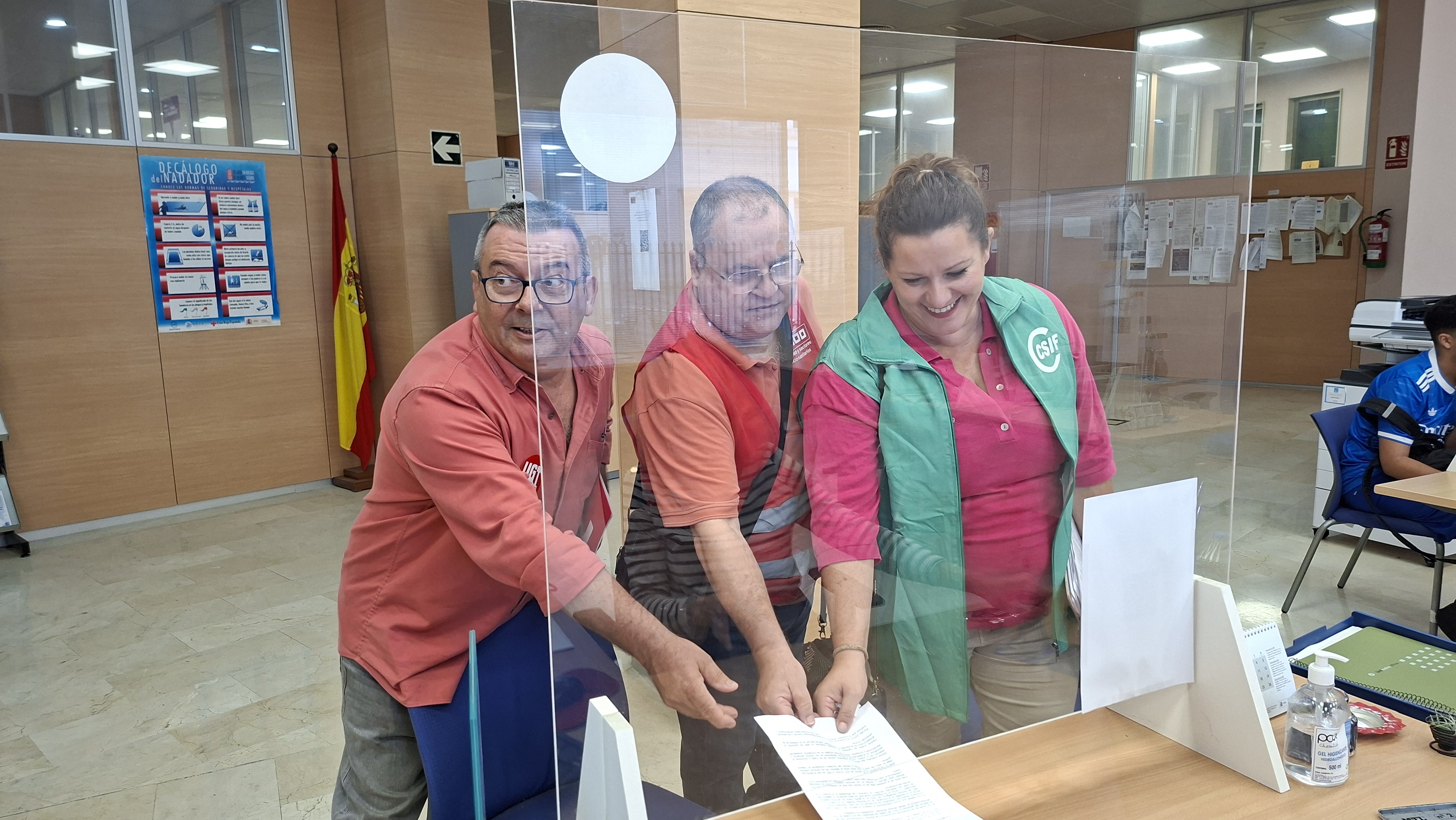 Concentración empleados públicos Cádiz 30oct25 Concentración empleados públicos Cádiz 30oct25