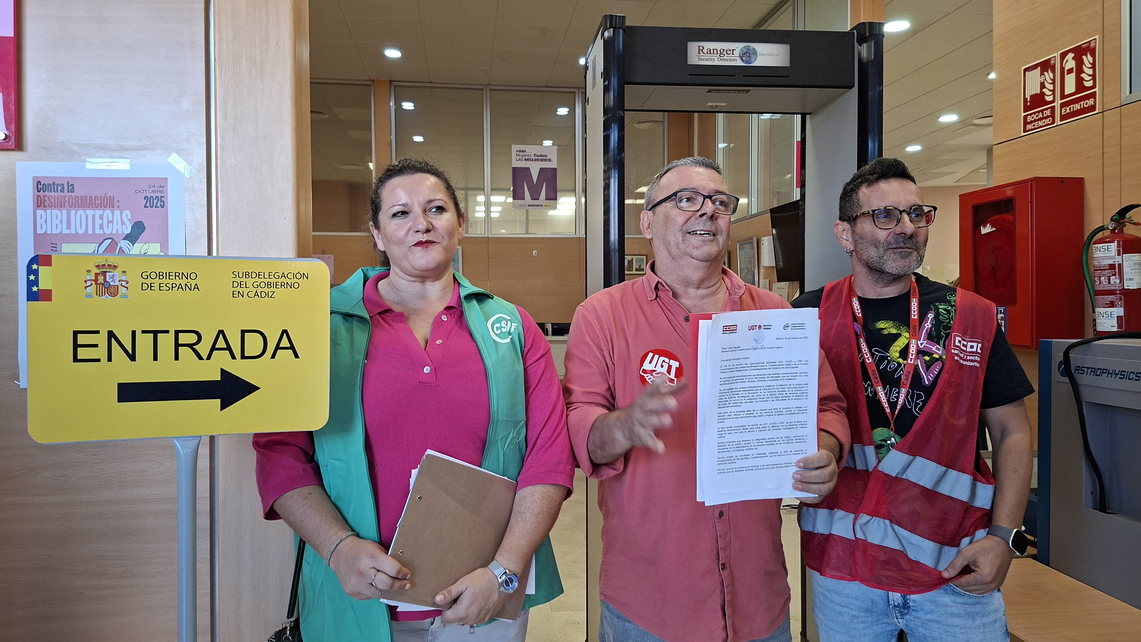 Concentración empleados públicos Cádiz 30oct25 Concentración empleados públicos Cádiz 30oct25