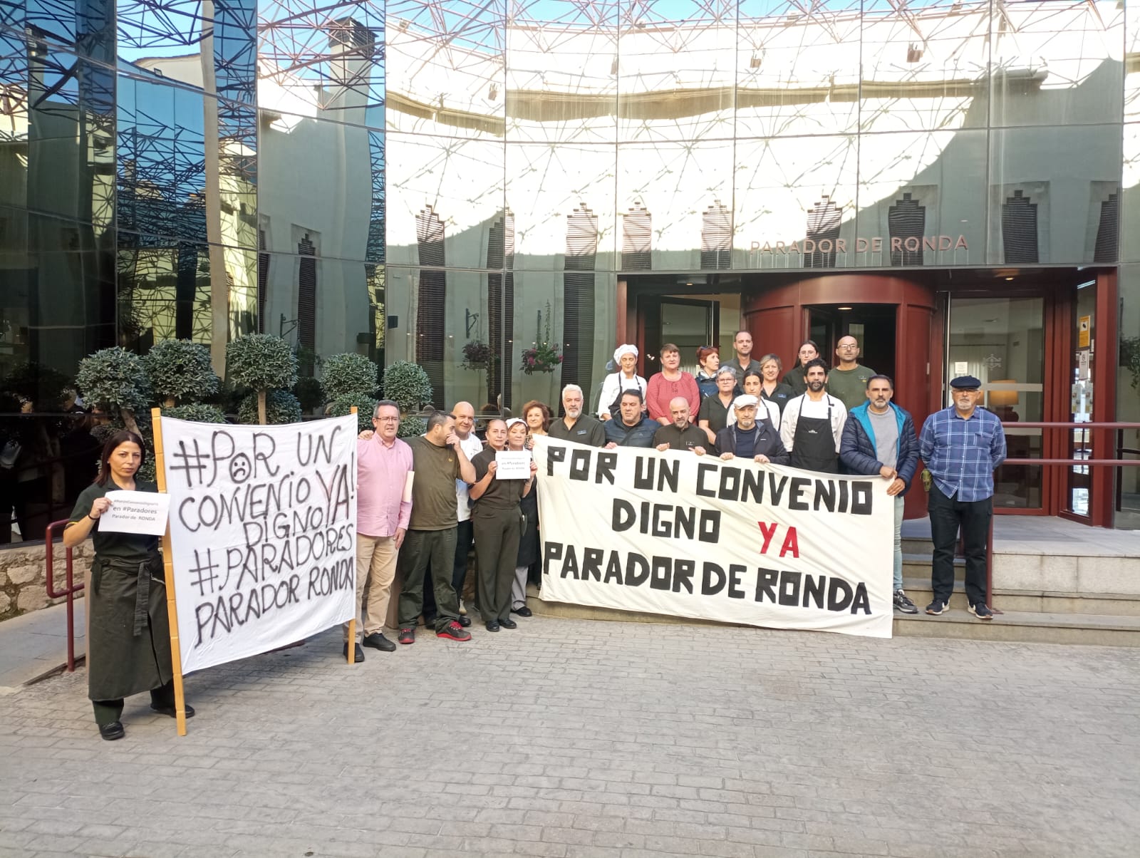 Concentración en el Parador de Ronda